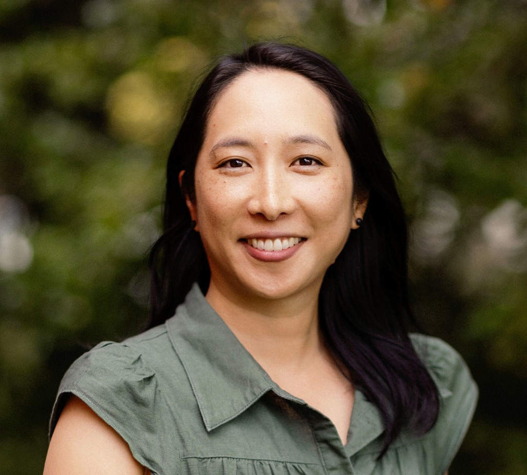 Dr Caroline Phung